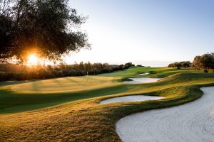 8 Foto Campo de Golf en Pagina Golf Global Interbrand